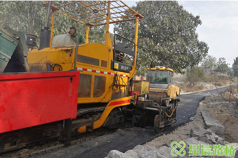 2017年濟南港溝鎮雞山坡村等村村通